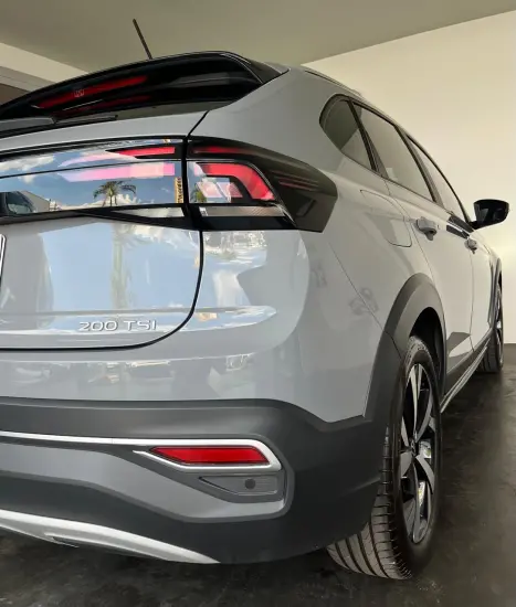 VOLKSWAGEN Nivus 1.0 4P FLEX 200 TSI HIGHLINE TURBO AUTOMÁTICO, Foto 9 VOLKSWAGEN Nivus 1.0 4P FLEX 200 TSI HIGHLINE TURBO AUTOMÁTICO, Foto 9