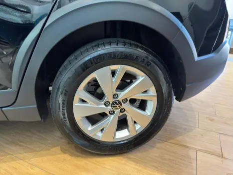 VOLKSWAGEN Nivus 1.0 4P FLEX 200 TSI COMFORTLINE TURBO AUTOMTICO, Foto 8