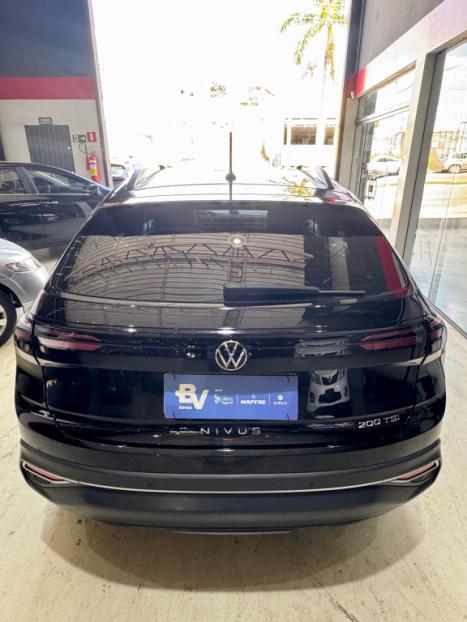 VOLKSWAGEN Nivus 1.0 4P FLEX 200 TSI COMFORTLINE TURBO AUTOMTICO, Foto 6