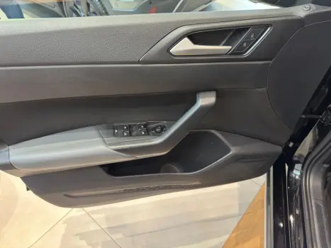 VOLKSWAGEN Nivus 1.0 4P FLEX 200 TSI HIGHLINE TURBO AUTOMTICO, Foto 7