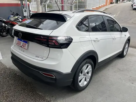 VOLKSWAGEN Nivus 1.0 4P FLEX 200 TSI COMFORTLINE TURBO AUTOMTICO, Foto 2