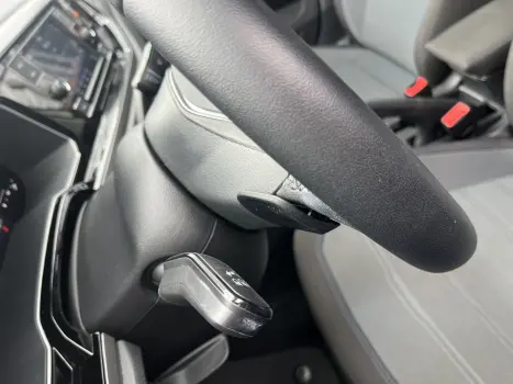 VOLKSWAGEN Nivus 1.0 4P FLEX 200 TSI COMFORTLINE TURBO AUTOMTICO, Foto 12