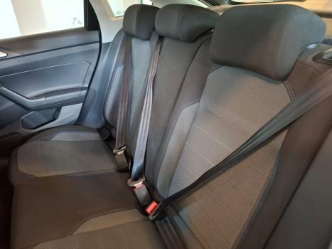 VOLKSWAGEN Nivus 1.0 4P FLEX 200 TSI COMFORTLINE TURBO AUTOMTICO, Foto 6