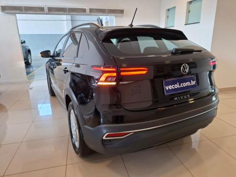 VOLKSWAGEN Nivus 1.0 4P FLEX 200 TSI COMFORTLINE TURBO AUTOMTICO, Foto 11