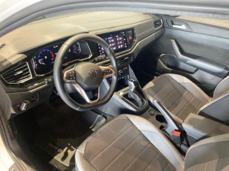 VOLKSWAGEN Nivus 1.0 4P FLEX 200 TSI HIGHLINE TURBO AUTOMTICO, Foto 4