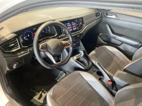 VOLKSWAGEN Nivus 1.0 4P FLEX 200 TSI HIGHLINE TURBO AUTOMTICO, Foto 4