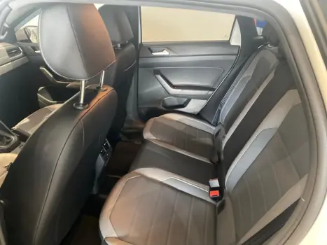 VOLKSWAGEN Nivus 1.0 4P FLEX 200 TSI HIGHLINE TURBO AUTOMTICO, Foto 6