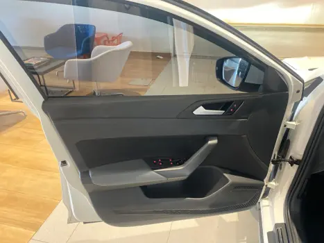 VOLKSWAGEN Nivus 1.0 4P FLEX 200 TSI HIGHLINE TURBO AUTOMTICO, Foto 7