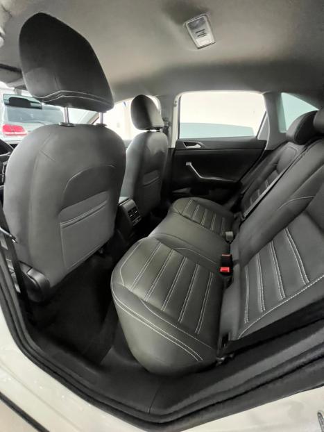 VOLKSWAGEN Nivus 1.0 4P FLEX 200 TSI COMFORTLINE TURBO AUTOMTICO, Foto 11