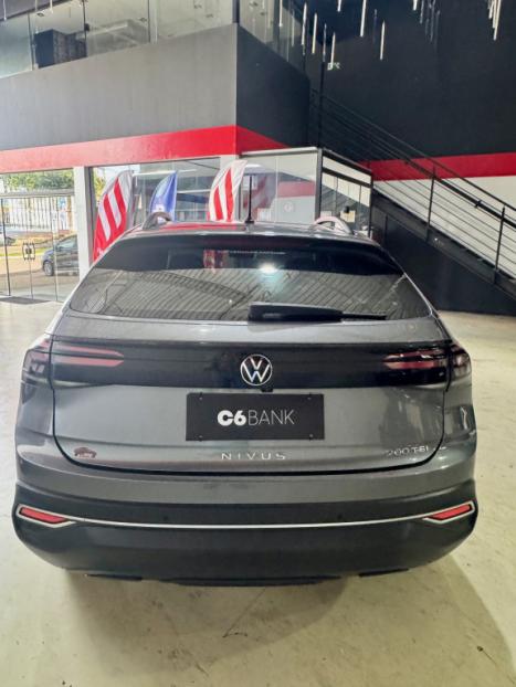 VOLKSWAGEN Nivus 1.0 4P FLEX 200 TSI COMFORTLINE TURBO AUTOMTICO, Foto 6