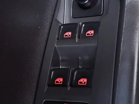 VOLKSWAGEN Nivus 1.0 4P FLEX 200 TSI COMFORTLINE TURBO AUTOMTICO, Foto 15