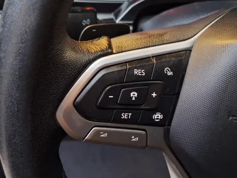 VOLKSWAGEN Nivus 1.0 4P FLEX 200 TSI COMFORTLINE TURBO AUTOMTICO, Foto 16