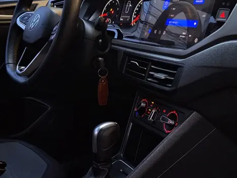 VOLKSWAGEN Nivus 1.0 4P FLEX 200 TSI COMFORTLINE TURBO AUTOMTICO, Foto 17