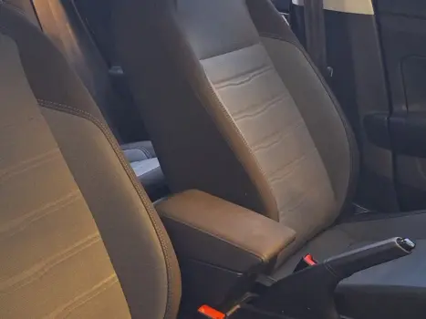 VOLKSWAGEN Nivus 1.0 4P FLEX 200 TSI COMFORTLINE TURBO AUTOMTICO, Foto 20