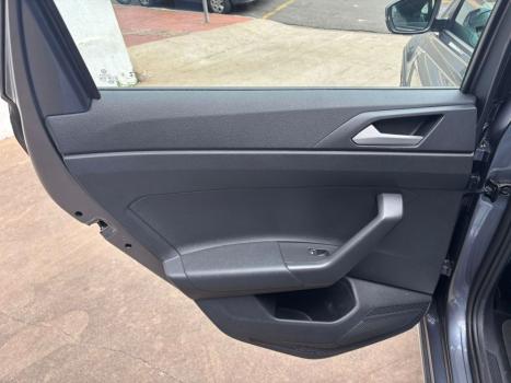 VOLKSWAGEN Nivus 1.0 4P FLEX 200 TSI HIGHLINE TURBO AUTOM�TICO, Foto 17