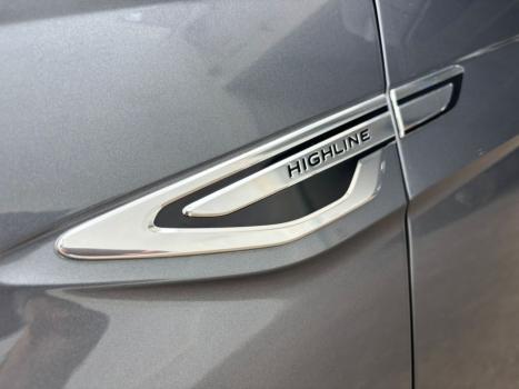 VOLKSWAGEN Nivus 1.0 4P FLEX 200 TSI HIGHLINE TURBO AUTOM�TICO, Foto 18