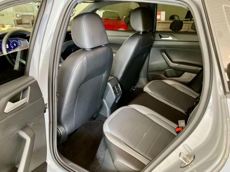 VOLKSWAGEN Nivus 1.0 4P FLEX 200 TSI HIGHLINE TURBO AUTOM�TICO, Foto 10
