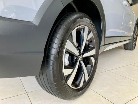 VOLKSWAGEN Nivus 1.0 4P FLEX 200 TSI HIGHLINE TURBO AUTOM�TICO, Foto 20