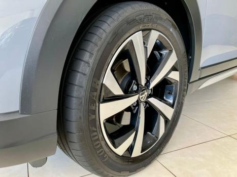 VOLKSWAGEN Nivus 1.0 4P FLEX 200 TSI HIGHLINE TURBO AUTOM�TICO, Foto 22