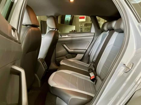 VOLKSWAGEN Nivus 1.0 4P FLEX 200 TSI HIGHLINE TURBO AUTOM�TICO, Foto 27