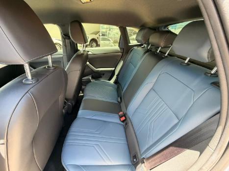 VOLKSWAGEN Nivus 1.0 4P FLEX 200 TSI HIGHLINE TURBO AUTOM�TICO, Foto 9