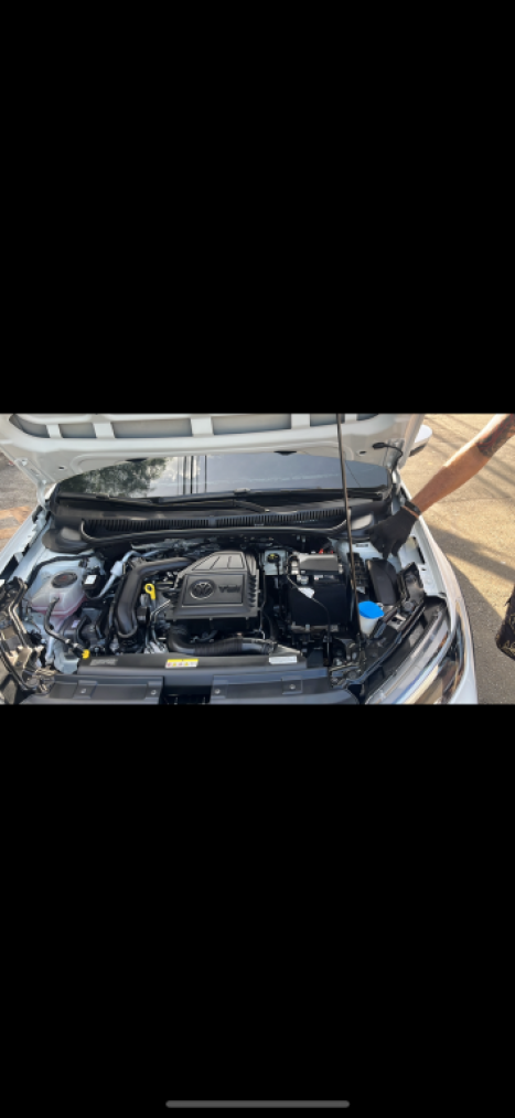 VOLKSWAGEN Nivus 1.0 4P FLEX 200 TSI HIGHLINE TURBO AUTOM�TICO, Foto 3