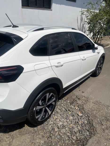 VOLKSWAGEN Nivus 1.0 4P FLEX 200 TSI HIGHLINE TURBO AUTOM�TICO, Foto 9