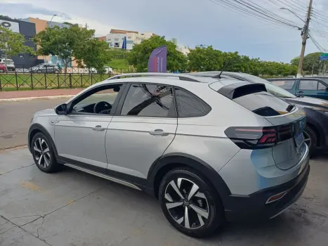 VOLKSWAGEN Nivus 1.0 4P FLEX 200 TSI HIGHLINE TURBO AUTOM�TICO, Foto 3