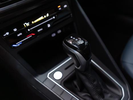 VOLKSWAGEN Nivus 1.0 4P FLEX 200 TSI HIGHLINE TURBO AUTOM�TICO, Foto 19