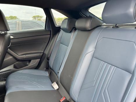 VOLKSWAGEN Nivus 1.0 4P FLEX 200 TSI HIGHLINE TURBO AUTOM�TICO, Foto 5