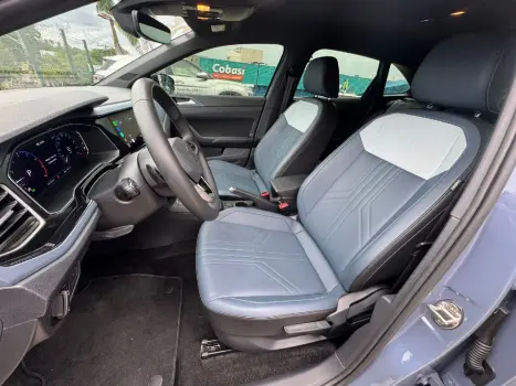 VOLKSWAGEN Nivus 1.0 4P FLEX 200 TSI HIGHLINE TURBO AUTOM�TICO, Foto 11