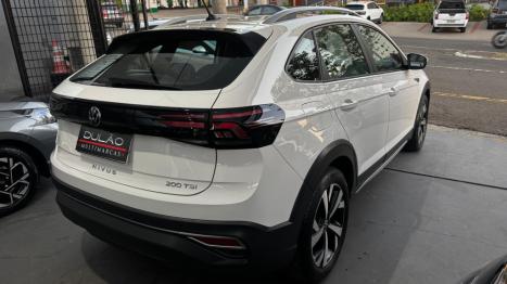 VOLKSWAGEN Nivus 1.0 4P FLEX 200 TSI HIGHLINE TURBO AUTOM�TICO, Foto 6