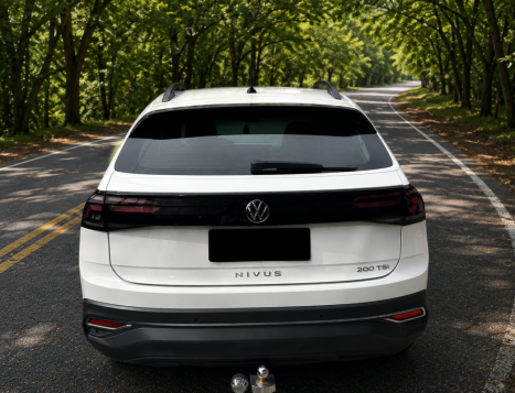 VOLKSWAGEN Nivus 1.0 4P FLEX 200 TSI COMFORTLINE TURBO AUTOM�TICO, Foto 2
