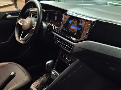 VOLKSWAGEN Nivus 1.0 4P FLEX 200 TSI HIGHLINE TURBO AUTOM�TICO, Foto 8