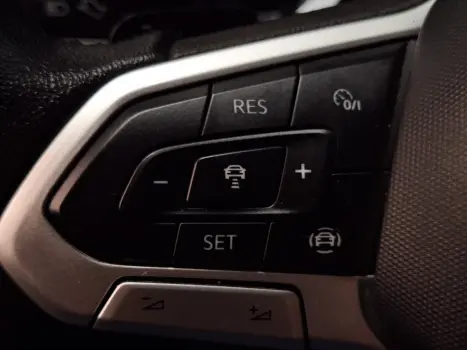 VOLKSWAGEN Nivus 1.0 4P FLEX 200 TSI HIGHLINE TURBO AUTOM�TICO, Foto 12