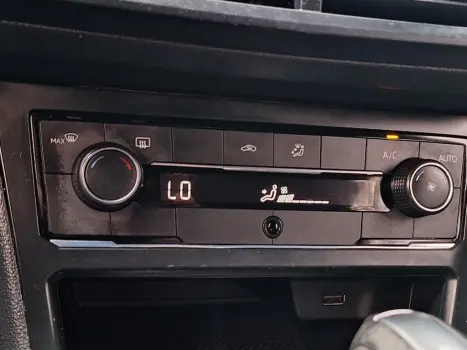 VOLKSWAGEN Nivus 1.0 4P FLEX 200 TSI HIGHLINE TURBO AUTOM�TICO, Foto 18