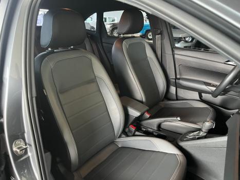 VOLKSWAGEN Nivus 1.0 4P FLEX 200 TSI HIGHLINE TURBO AUTOM�TICO, Foto 9