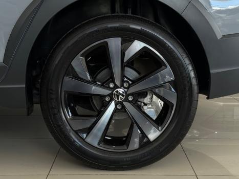 VOLKSWAGEN Nivus 1.0 4P FLEX 200 TSI HIGHLINE TURBO AUTOM�TICO, Foto 10