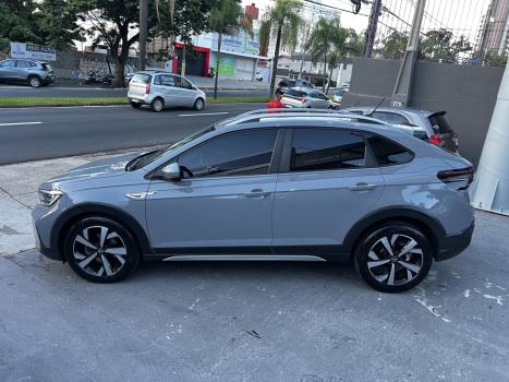 VOLKSWAGEN Nivus 1.0 4P FLEX 200 TSI HIGHLINE TURBO AUTOM�TICO, Foto 4