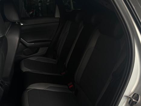 VOLKSWAGEN Nivus 1.0 4P FLEX 200 TSI HIGHLINE TURBO AUTOM�TICO, Foto 10