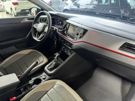 VOLKSWAGEN Nivus 1.0 4P FLEX 200 TSI COMFORTLINE TURBO AUTOM�TICO, Foto 6