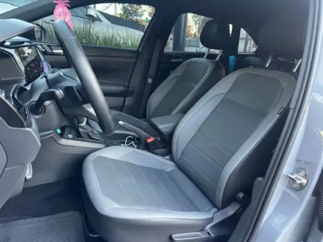 VOLKSWAGEN Nivus 1.0 4P FLEX 200 TSI HIGHLINE TURBO AUTOM�TICO, Foto 12