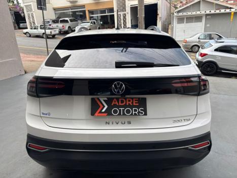 VOLKSWAGEN Nivus 1.0 4P FLEX 200 TSI COMFORTLINE TURBO AUTOM�TICO, Foto 10