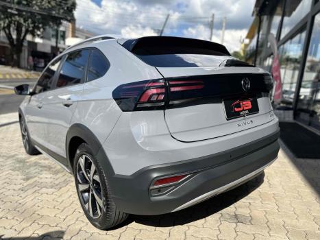 VOLKSWAGEN Nivus 1.0 4P FLEX 200 TSI HIGHLINE TURBO AUTOM�TICO, Foto 6