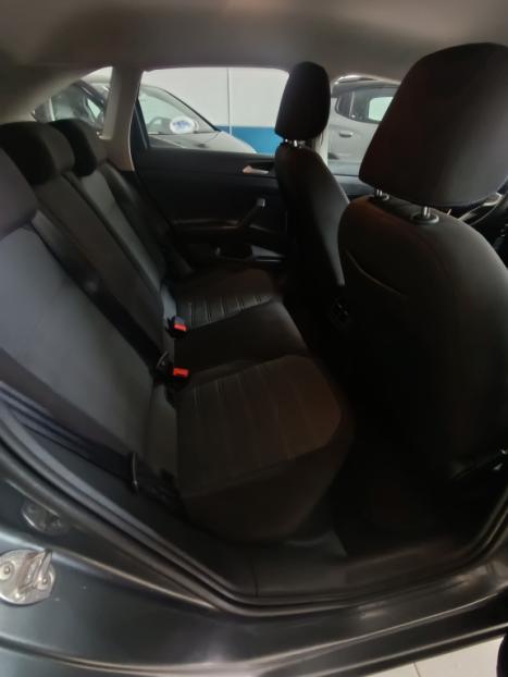 VOLKSWAGEN Nivus 1.0 4P FLEX 200 TSI COMFORTLINE TURBO AUTOM�TICO, Foto 6