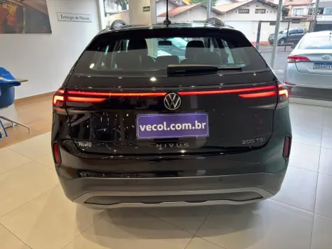 VOLKSWAGEN Nivus 1.0 4P FLEX 200 TSI COMFORTLINE TURBO AUTOM�TICO, Foto 10