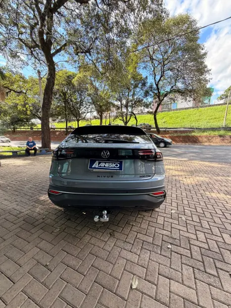 VOLKSWAGEN Nivus 1.0 4P FLEX 200 TSI HIGHLINE TURBO AUTOM�TICO, Foto 5