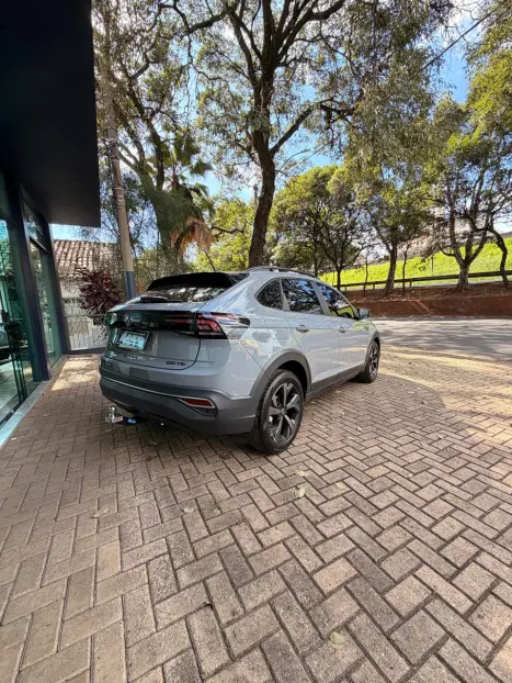 VOLKSWAGEN Nivus 1.0 4P FLEX 200 TSI HIGHLINE TURBO AUTOM�TICO, Foto 6