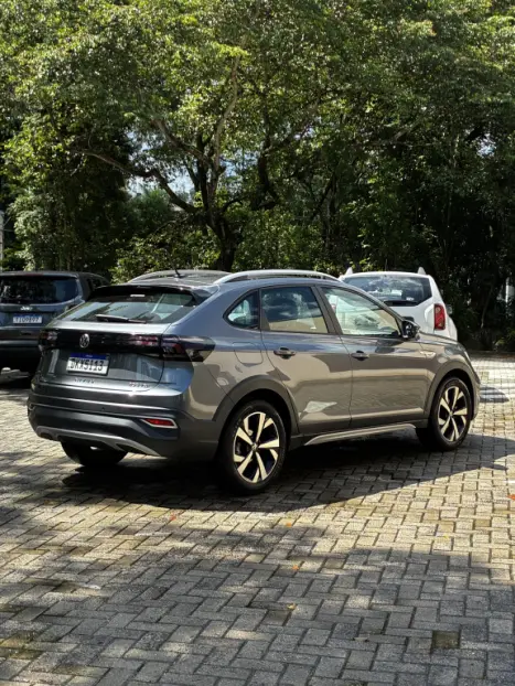 VOLKSWAGEN Nivus 1.0 4P FLEX 200 TSI HIGHLINE TURBO AUTOM�TICO, Foto 6