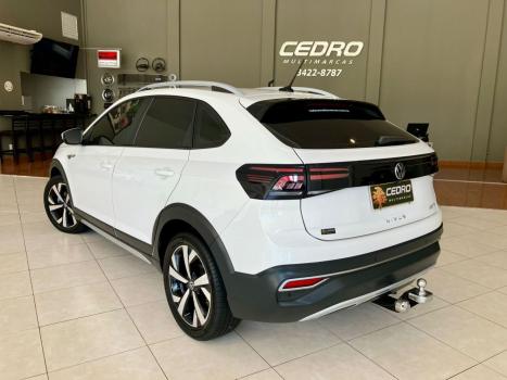VOLKSWAGEN Nivus 1.0 4P FLEX 200 TSI HIGHLINE TURBO AUTOM�TICO, Foto 3